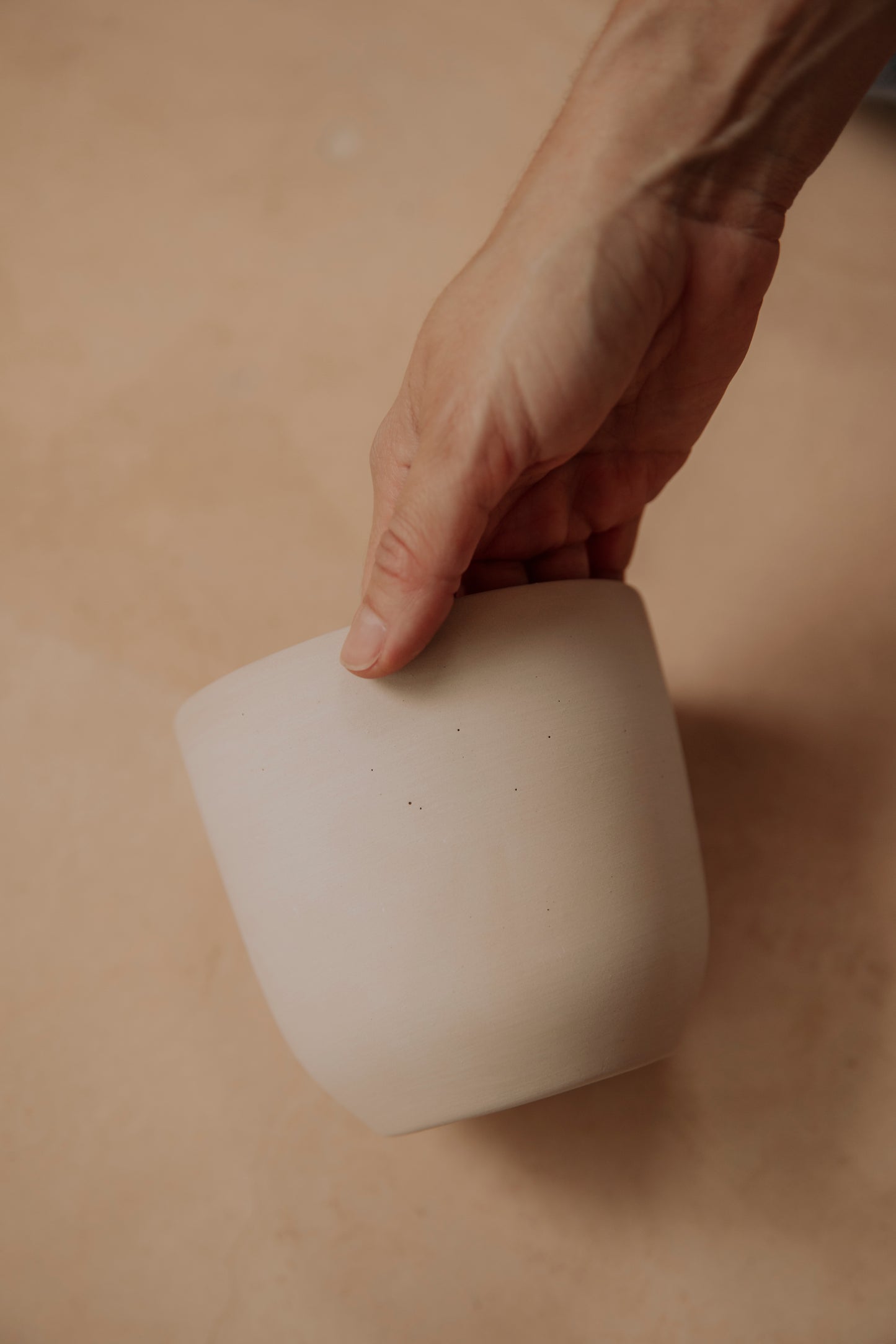 Vaso Wabi Sabi - A Beleza da Imperfeição com Argila Reciclada - Bege