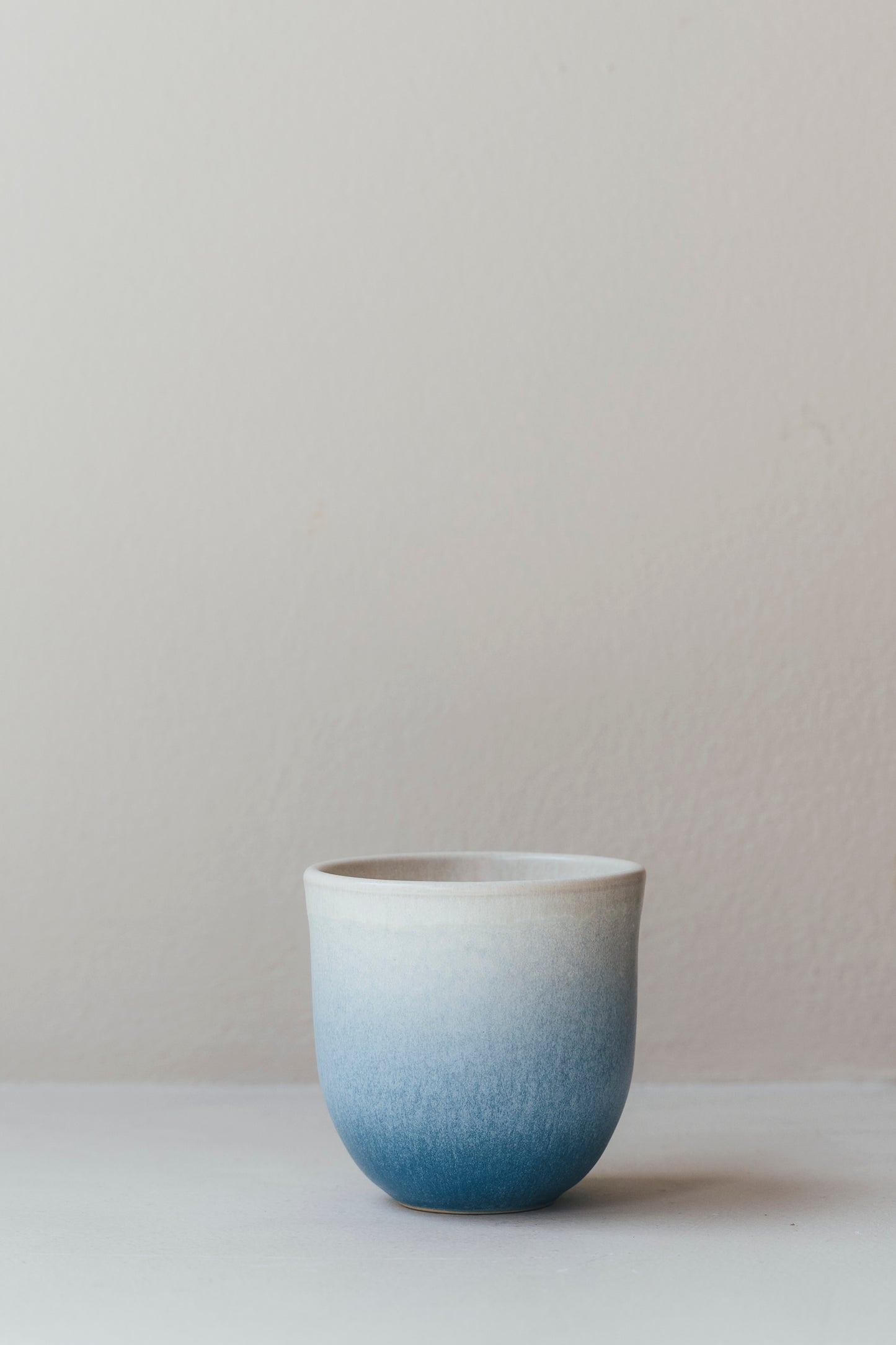 Copo SO COFFEE grande azul e cru