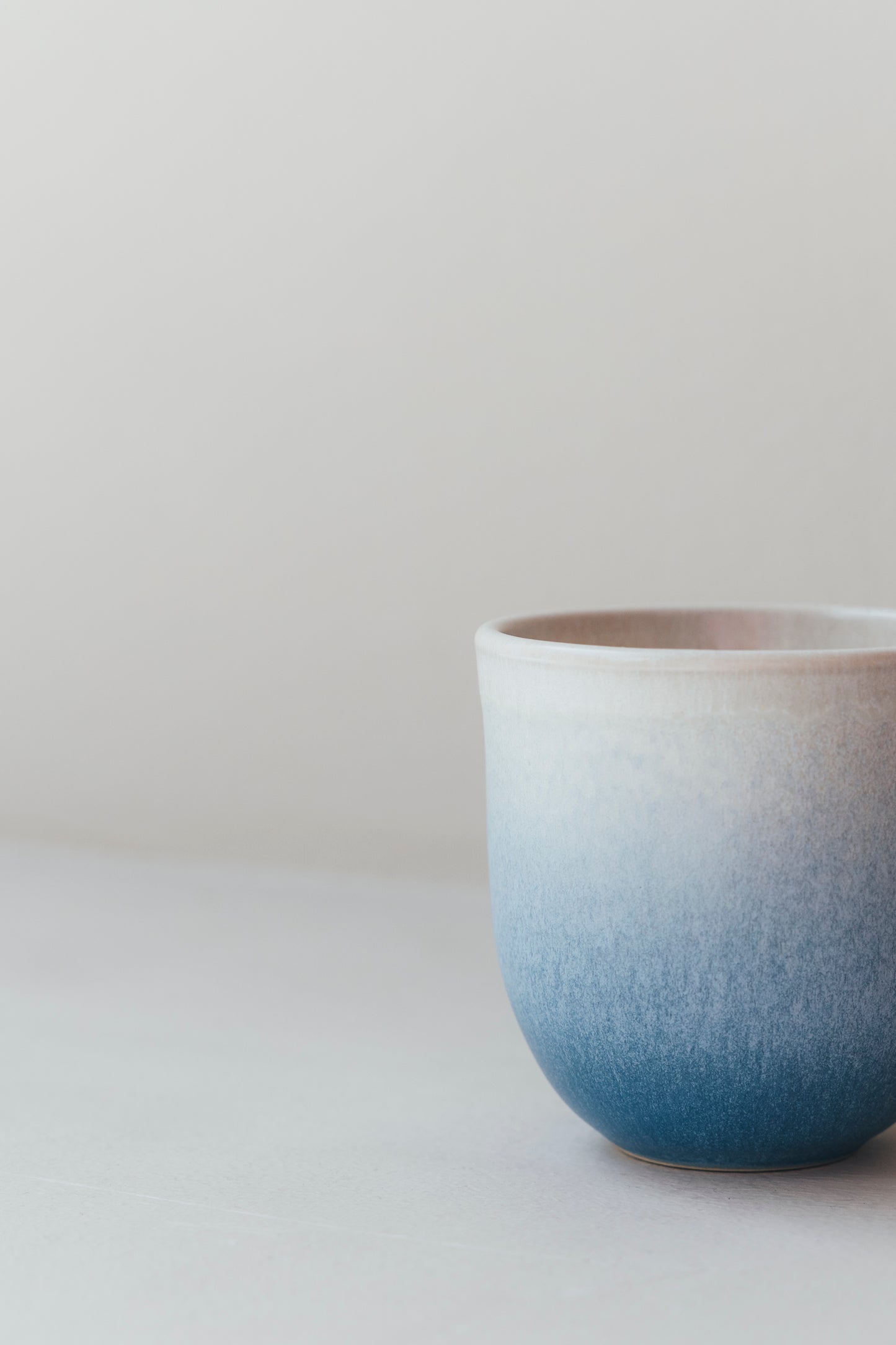 Copo SO COFFEE grande azul e cru