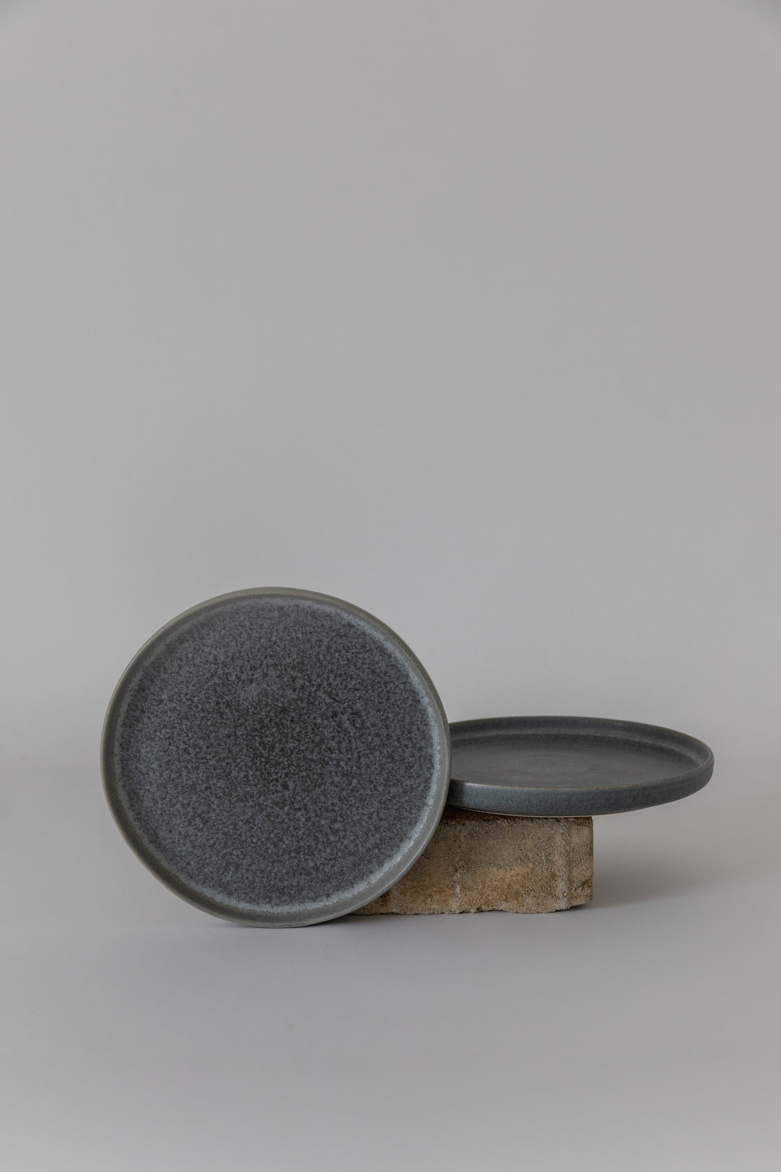 Gray blue flat dessert plate